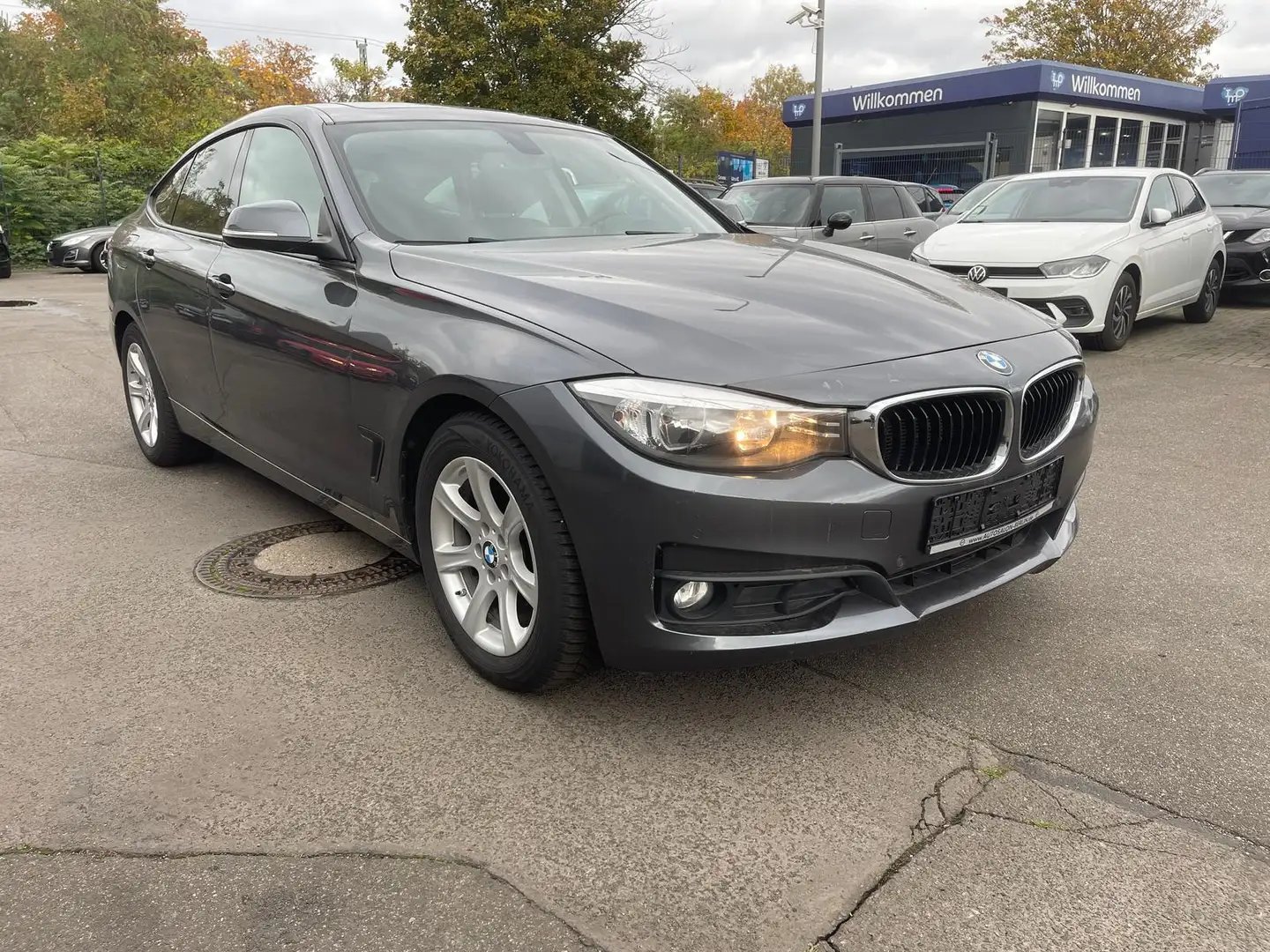 BMW 3 Series 2019 - Automatic Petrol