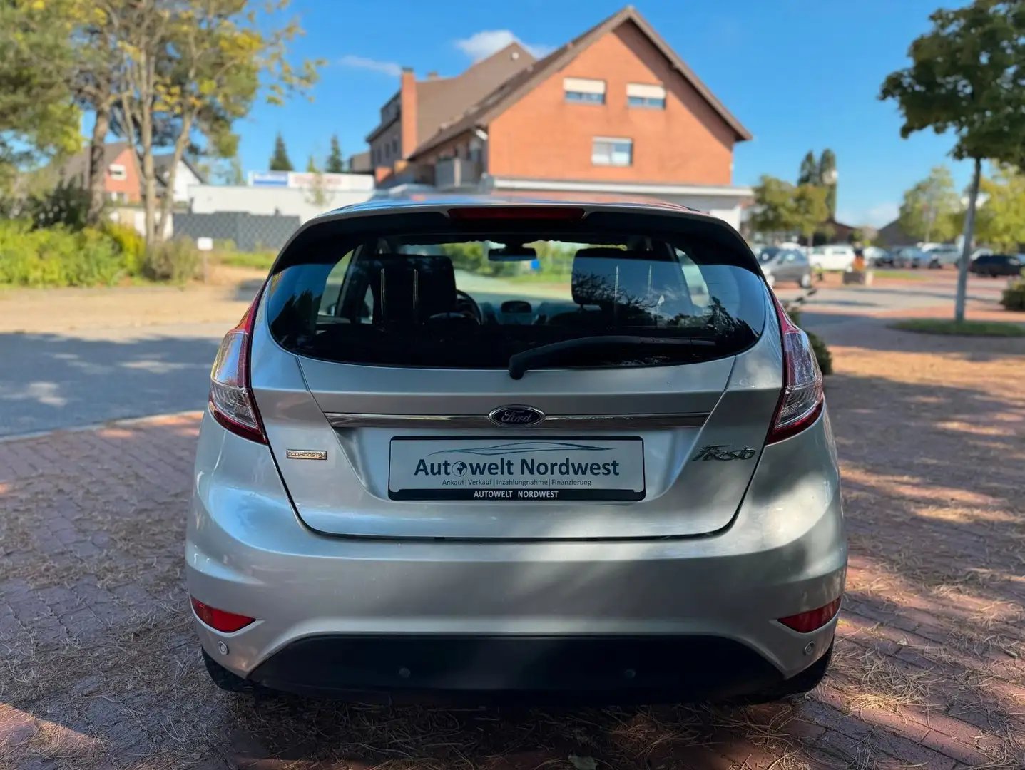 Ford Fiesta 2017 - Manual Hybrid